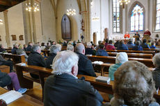 Palmsontag in Naumburg - Beginn der Heiligen Woche (Foto: Karl-Franz Thiede)